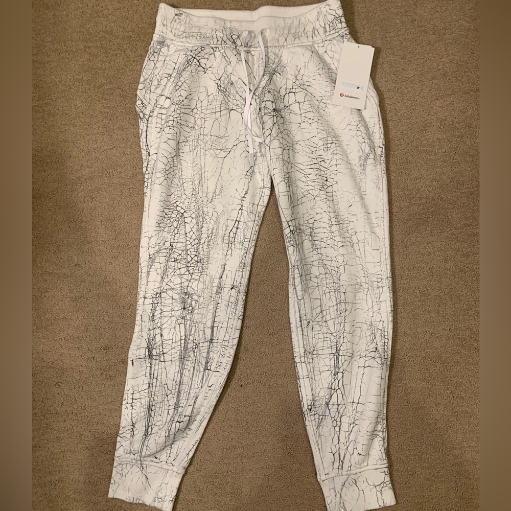 NWT! Lululemon Warm Down Jogger in White with Black Thread Dye